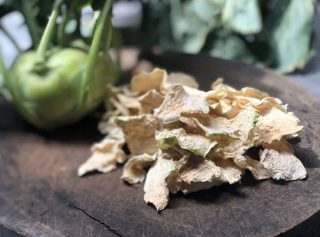 Cách làm su hào sấy khô