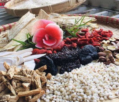 Máy sấy thảo dược