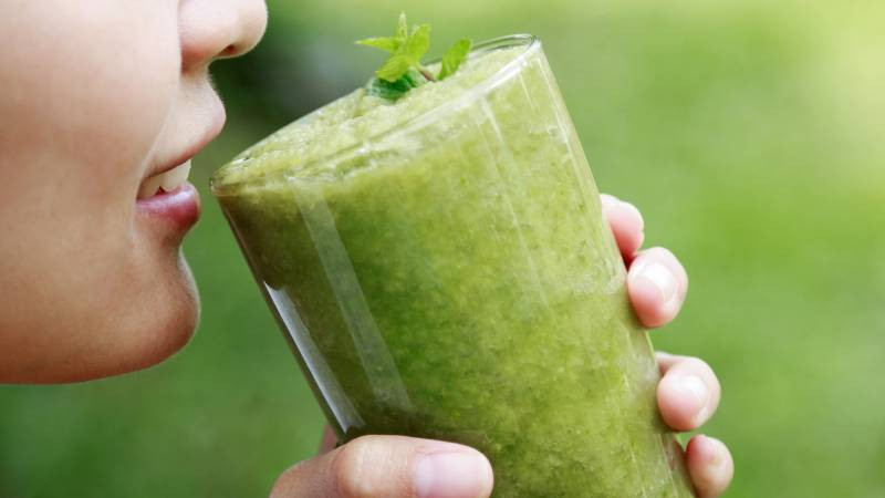 bầu ăn rau má được không