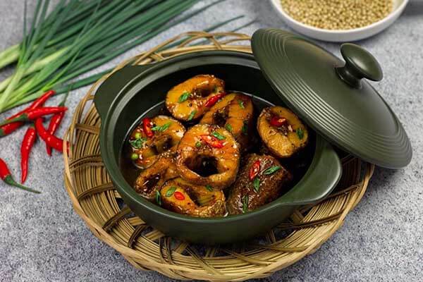 cá kho tiêu xanh