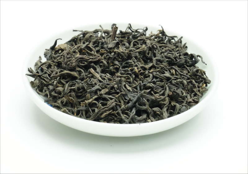 nên uống trà xanh tươi hay khô