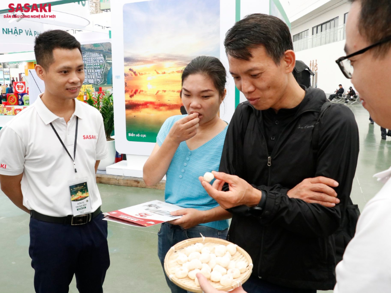 Sản phẩm nhãn lồng sấy thăng hoa được SASAKI nghiên cứu và thử nghiệm rất được yêu thích tại triển lãm A80 và hội chợ mùa thu