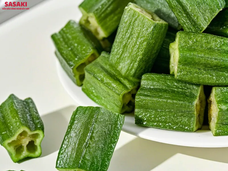 Đậu bắp sấy thăng hoa là món snack healthy giàu dinh dưỡng, giá trị kinh tế cao