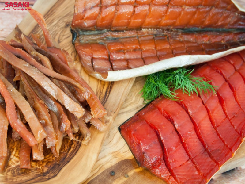 Cá hồi sấy khô: Dinh dưỡng, các phương pháp sấy và bảo quản