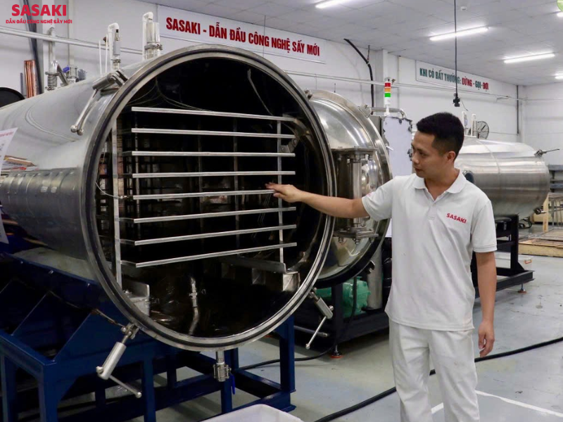 Cận cảnh cấu tạo bên trong máy sấy thăng hoa